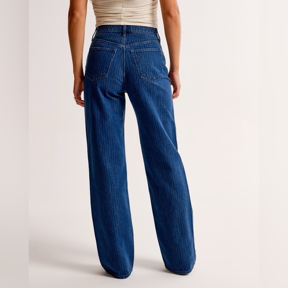 Abercrombie & Fitch The Loose High Rise Relaxed Pinstripe Blue Jeans size 32 - Picture 2 of 15